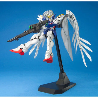 Bandai Hobby Gunpla Master Grade Model Kit: Mobile Suit Gundam Wing Endless Waltz - Zero Escala 1/100 Preventa