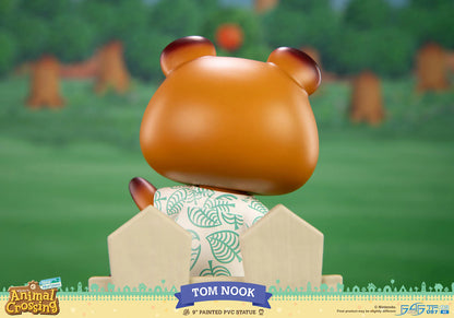 First 4 Figures: Animal Crossing New Horizons - Tom Nook 8.5 Pulgadas Preventa