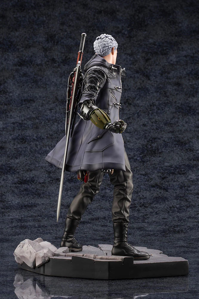 Kotobukiya ARTFX J: Devil May Cry 5 - Nero Escala 1/8 Preventa