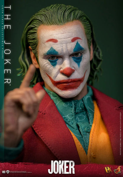 Hot Toys DX Series: DC Comics - The Joker Escala 1/6 Preventa