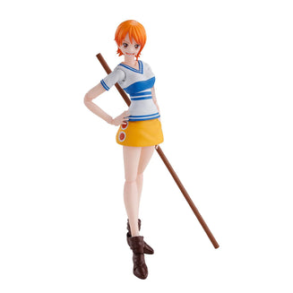 Bandai Tamashii Nations SH Figuarts: One Piece - Nami Romance Dawn Figura de Accion Preventa