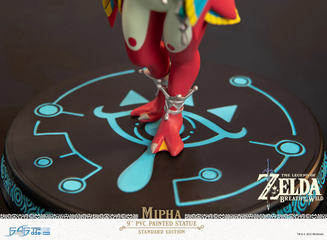 First 4 Figures: The Legend of Zelda Breath of the Wild - Mipha Edicion Estandar 8.2 pulgadas